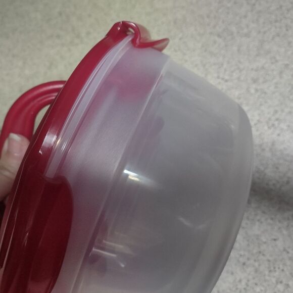 LockNLock Set of 12 Round 6 lids / 6 containers New. TS - Picture 2 of 3